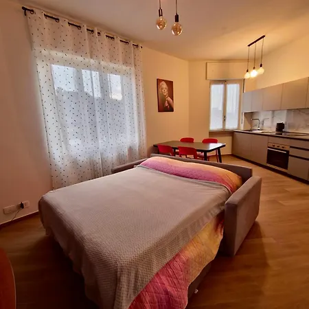 Rio Crosio Apartman *